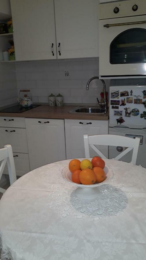 Studio Apartment Angie Split Zewnętrze zdjęcie